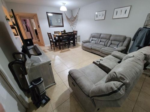 13220 Galicia St, Orlando, FL 32824-9445