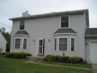 924 Timberwood Dr, Radcliff KY  40160-9561 exterior