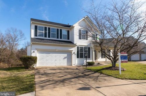13119 Bigleaf Maple Ct, Gainesville, VA 20155-3839