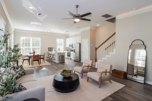 437 Northwood Dr, Georgetown TX  78628-3327 exterior