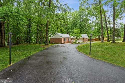 13 Berkshire Ln, Spotsylvania, VA 22551-2408