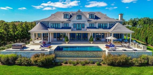 518 Ocean Rd, South Kingstown, RI 02882-1331