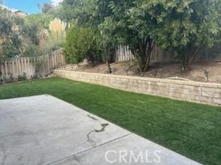 28360 Simsalido Ave, Santa Clarita CA  91387-3213 exterior