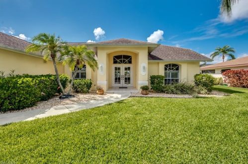 914 43rd St, Cape Coral, FL 33904-5360
