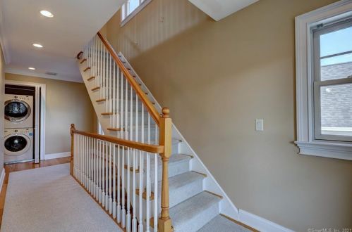 11 Wildwood Ave, Milford CT  06460-5846 exterior