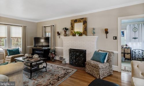 303 Mantua Ave, Wenonah NJ  08090-1836 exterior