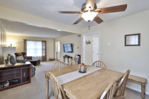 1205 Mesa Dr, Covington KY 41018-3812 exterior