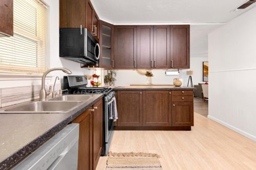 4248 Elkhorn Blvd, North Highlands CA  95660-3505 exterior
