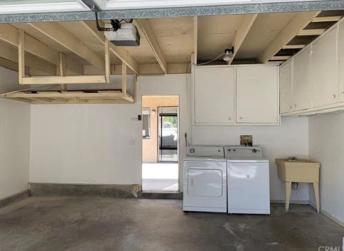 323 Sentous Ave, West Covina CA  91792-2958 exterior