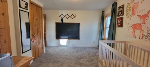 9 Hemlock St, Hillsboro NH  03244-5027 exterior