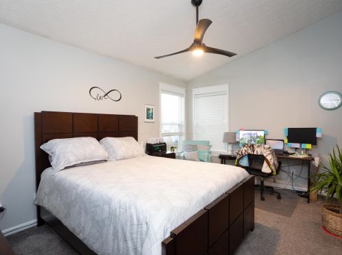 110 Hummock Dr, Pataskala OH  43062-7911 exterior