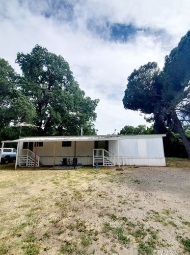 25295 Center St, Los Molinos, CA 96055-9712