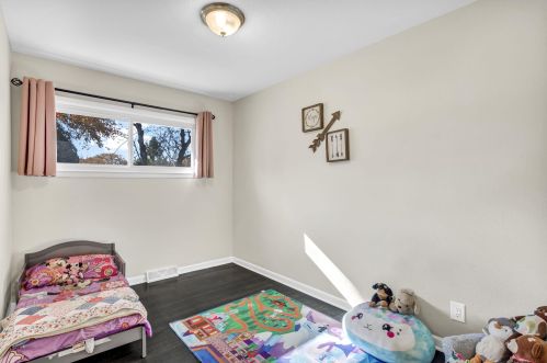 4434 Fountain Ave, Milwaukee WI  53223-4434 exterior