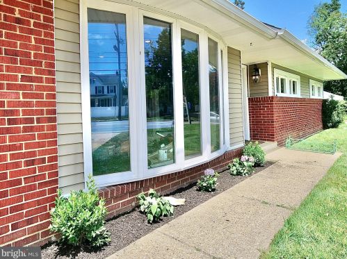 1013 Foulk Rd, Wilmington, DE 19803-3112