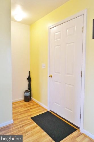 209 Kadies Ln, Edinburg VA  22824-9608 exterior