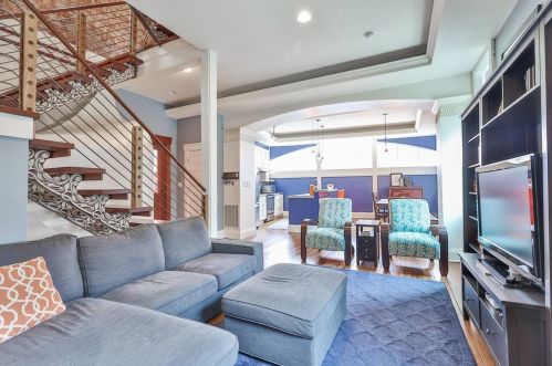 1436 Apjones St, Cincinnati OH 45223-1803 exterior