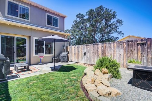 59 8th St, Templeton CA  93465-9343 exterior