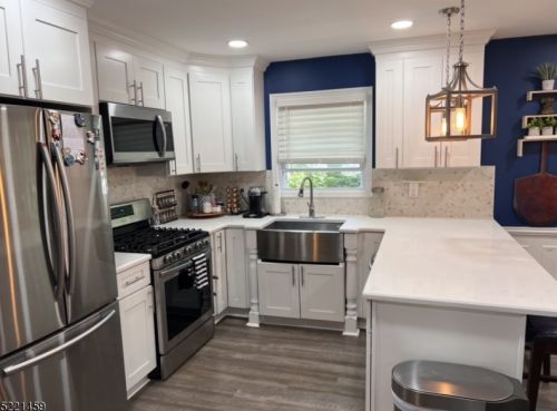 275 Grant St, Berkeley Heights NJ  07922-1142 exterior