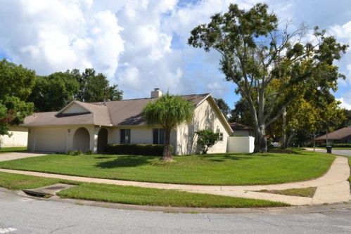 1295 Muirfield Ct, Titusville FL  32780-5463 exterior
