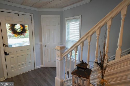 411 6th St, Laurel DE  19956-1363 exterior