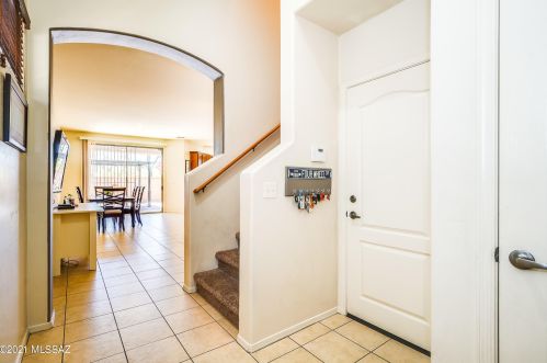 2217 Morning Spring Pl, Tucson, AZ 85741-3829