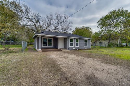 784 Chase Ave, Cleburne, TX 76031-3319