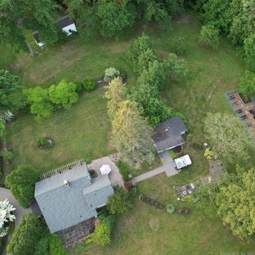 41 Stony Hill Rd, Brookfield Center, CT 06804-3948