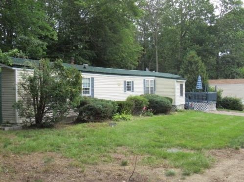 16 Fox Cross Ln, Northwood, NH 03261-4103