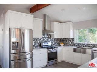 7211 Woodrow Wilson Dr, Los Angeles CA  90068-1728 exterior