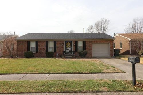 3860 Thresher St, Owensboro, KY 42301-6882