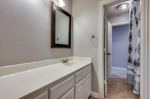 2000 Warwick Crescent Ct, Argyle TX  76226-1525 exterior