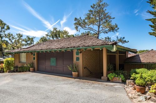 1684 Crespi Ln, Pebble Beach, CA 93953-3305