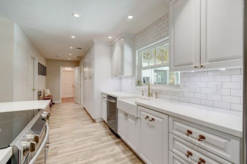 909 27th Ter, Boynton Beach FL  33435-7913 exterior