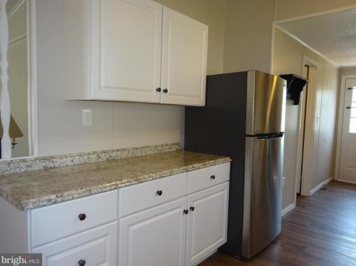 110 Deerfield Dr, Souderton PA  18964-1918 exterior