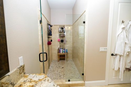 10709 Goldsborough Cir, Valley Home CA  95361-7648 exterior