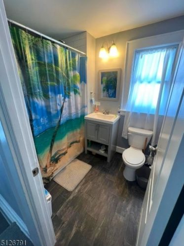 85 Osborne Pl, Irvington NJ  07111-2921 exterior