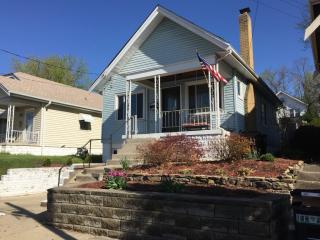 110 Cleveland Ave, Newport, KY 41073-1619