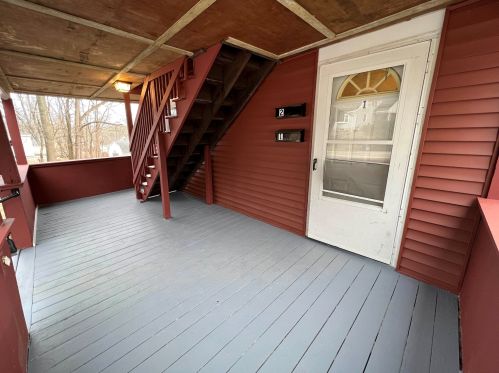 59 Oak St, Dover NH  03820-2816 exterior