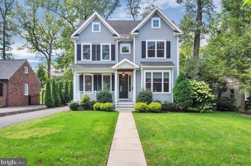 320 End Ave, Tavistock NJ  08033-2622 exterior