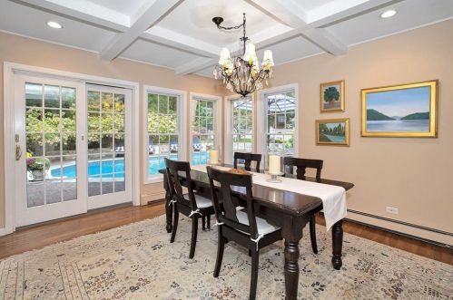 124 Quinn Rd, Briarcliff NY  10510-2133 exterior