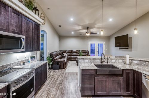 3671 Yazoo Dr, Lake Havasu City AZ  86404-2311 exterior