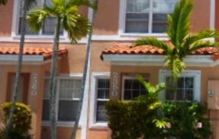 2350 83rd Ter, Hollywood, FL 33025-5130
