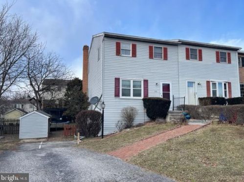 102 Rose Of Sharon Dr, Etters, PA 17319-9578