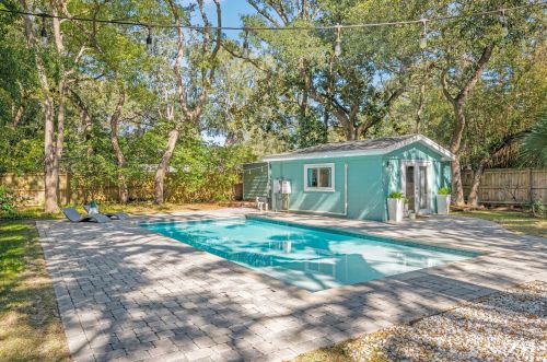 301 Brooks St, Fort Walton Beach FL  32548-7234 exterior