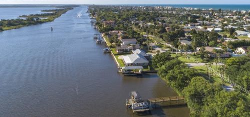 2671 John Anderson Dr, Ormond Beach FL  32176-2314 exterior