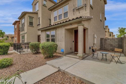 2222 77th Dr, Phoenix AZ  85035-5112 exterior