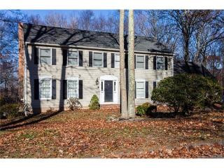 11 Old Pasture Ln, New Haven, CT 06518-1021