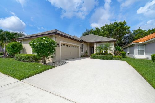 13567 Weyburne Dr, Delray Beach, FL 33446-3649