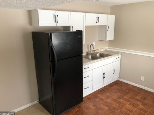 11208 Wren St, Minneapolis MN 55433-3569 exterior