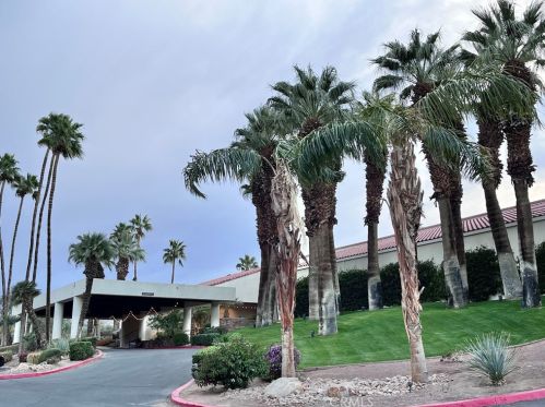 78440 Runaway Bay Dr, Indio CA  92203-8143 exterior